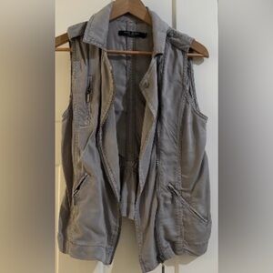 Max Jeans Women's Gray Vest